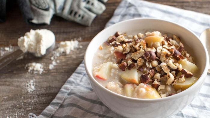 Oatmeal with whey protein powder