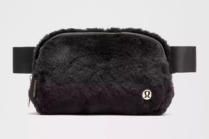 lululemon Everywhere Belt Bag Plush Fleece