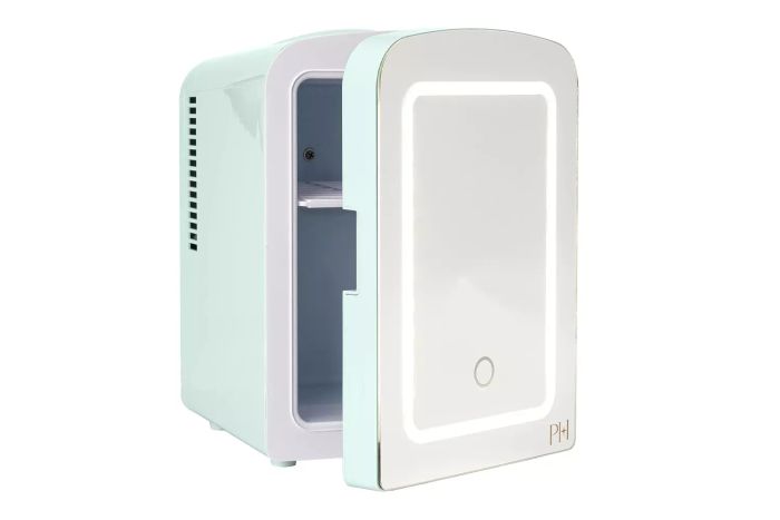 Paris Hilton Mirrored Mini Beauty Fridge
