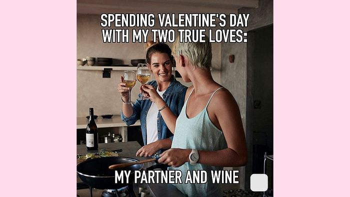 Meme Valentine đòi quà với sự bá cháy không thể chối từ