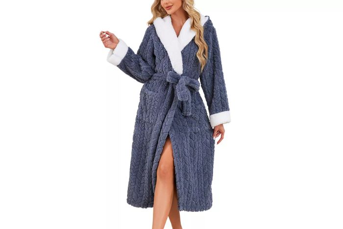 Walmart HEARTNICE Women's Plush Hooded Robe