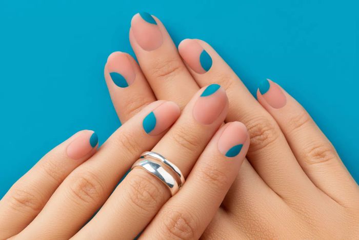 minimalist-nail-designs-GettyImages-1335592446
