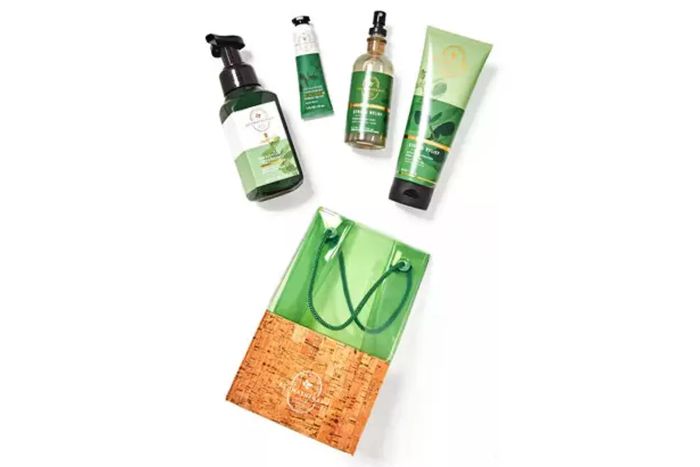 Bath & Body Works Eucalyptus Spearmint Gift Bag Set