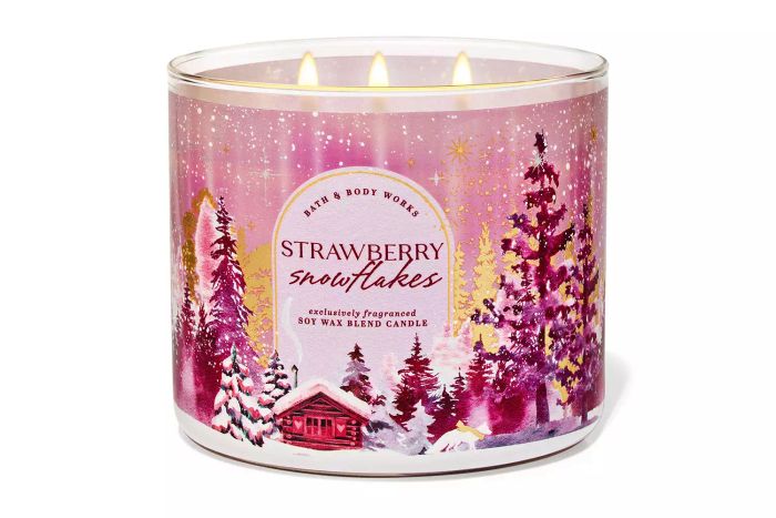 bath and body works strawberry snowflakes