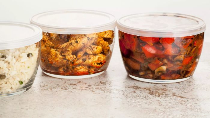 Reheating Leftovers: Store leftovers in glass containers