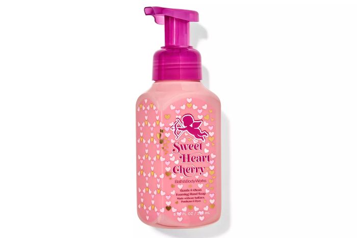 Bath & Body Works Sweetheart Cherry Gentle & Clean Foaming Hand Soap