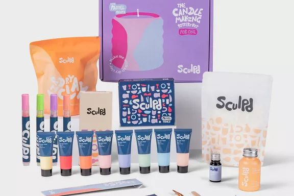 Sculpd Candle Making Kit - Craft beautiful and personalized candles with this DIY kit.