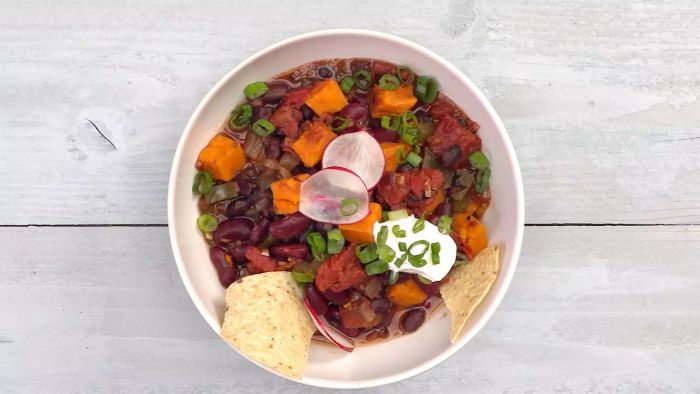 Slow-Cooker Vegetarian Chili With Sweet Potatoes