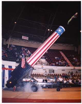 Captain-Circus-Human-Cannonball