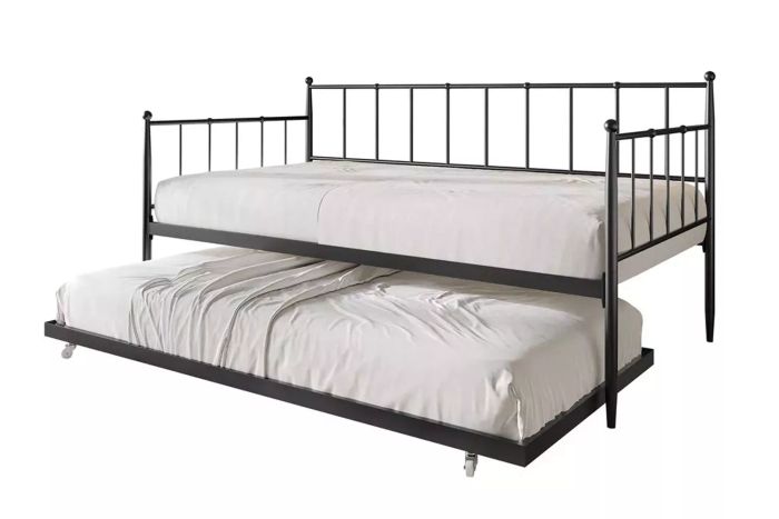 CasePiece Metal Daybed With Trundle