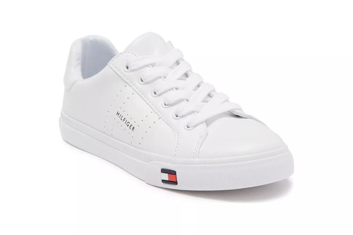 Classic Low Top Sneaker