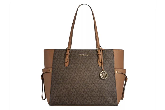 Michael Kors Women's Gilly Large Signature Travel Drawstring Tote