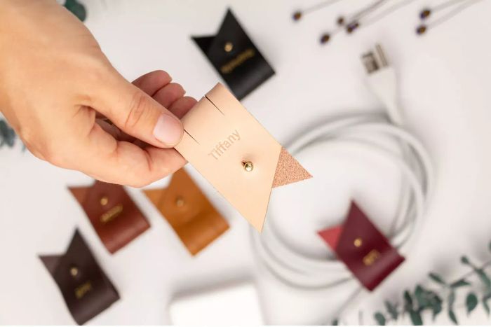 Keyaiira Custom Leather Cable Organizer
