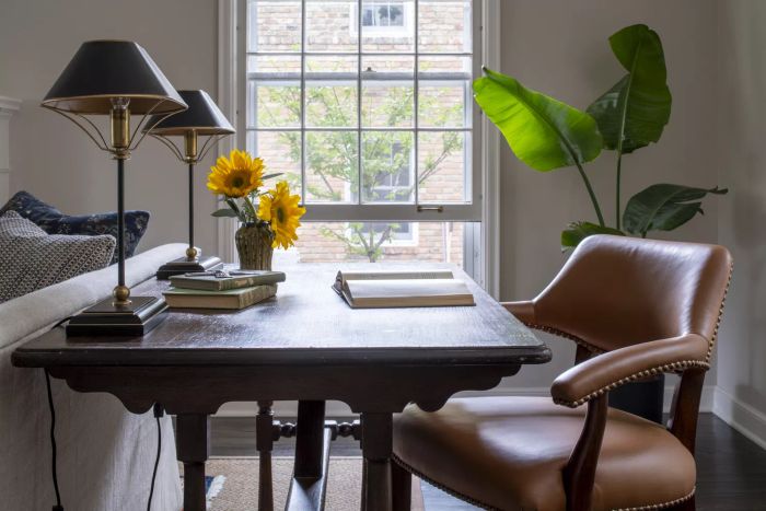 Desk