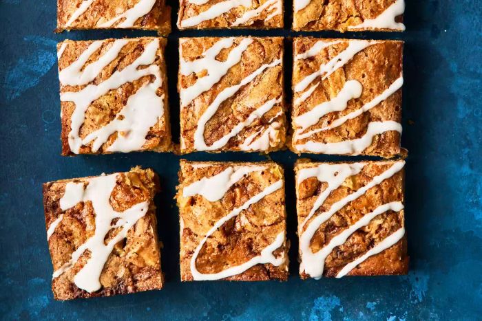 Apple Fritter Cake