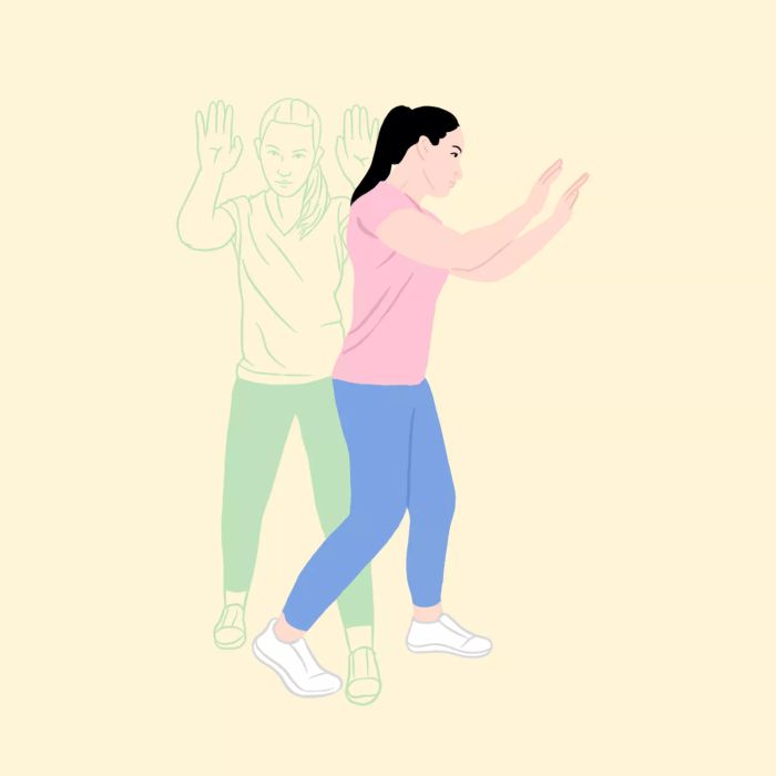 Self-Defense Moves to Know: Ready Stance