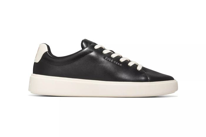 GrandPro Crosscourt Traveler Sneaker