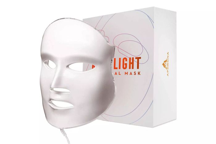Aphrona Moonlight Face Mask provides a relaxing and revitalizing experience, perfect for improving your skin's appearance and health.