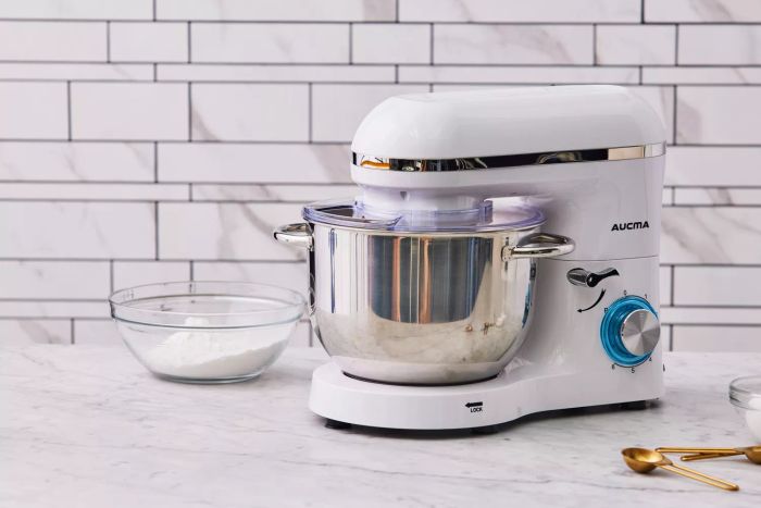 Aucma 6-Speed Tilt-Head Stand Mixer