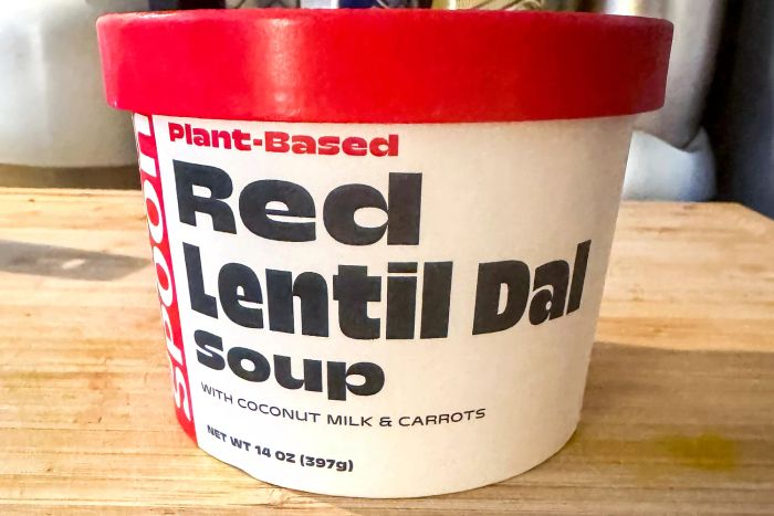 The front view of the Splendid Spoon Meal Kit’s red lentil dal soup