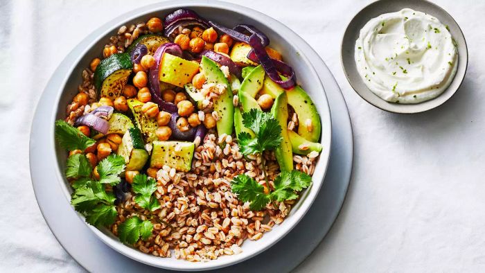 Recipe for a Summer Squash Farro Bowl