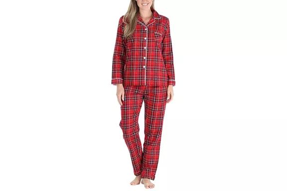 PajamaMania Flannel Pajamas Set