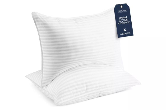 Beckham Hotel Collection Bed Pillows in Standard / Queen size