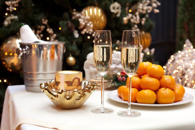 2 champagne and food