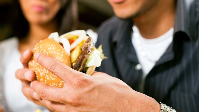 Myth: Fast food burgers contain eyeballs and worms
