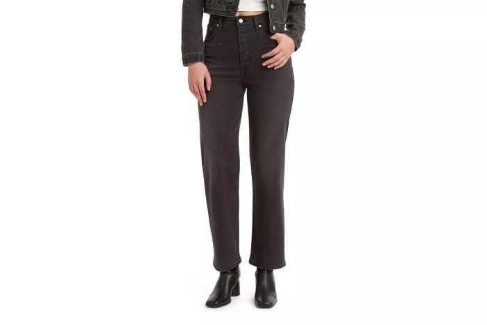 Levi's Women's Ribcage Straight Ankle Denim Jeans