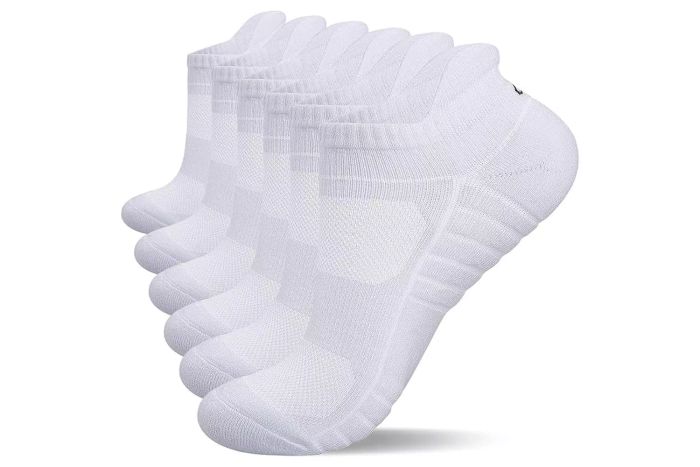 Lapulas Athletic Running Ankle Socks: Low-cut, cushioned, anti-blister tab socks, sold in a 6-pair pack for both men and women.