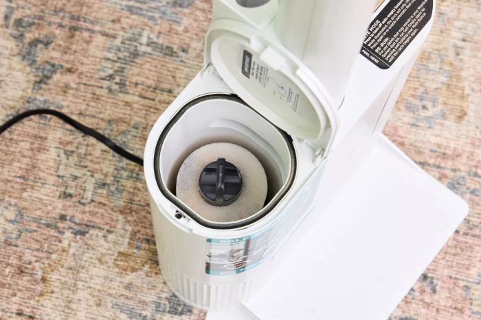 A glimpse inside the Shark WS642AE Wandvac Cordless Stick Vacuum featuring its Self-Empty Charging Base.