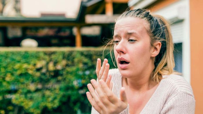 How to Force a Sneeze When It Just Won't Come Out