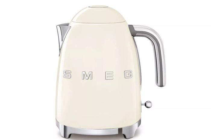 The Smeg 50's Retro-Style Aesthetic 7-Cup Kettle in a charming cream color.