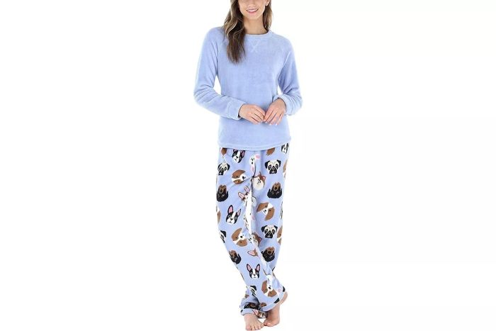 PajamaMania Women’s Fleece Long Sleeve Pajama Set