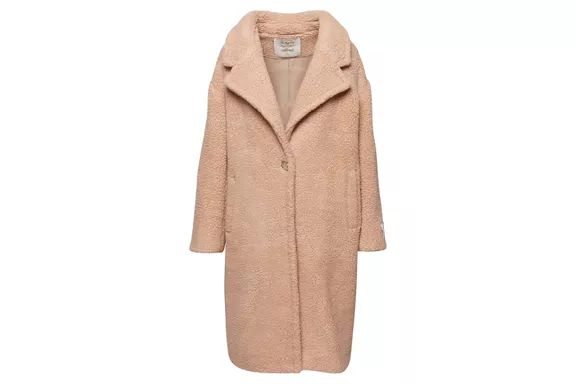 The Wilfred by Aritzia The Only Coat is a fashionable and practical choice, offering a timeless look that pairs effortlessly with winter wardrobes.