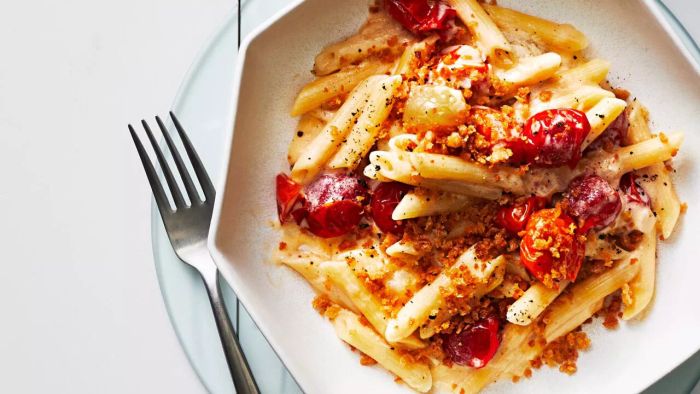 EXTRA SHARP: One-Pot Cheesy Pasta