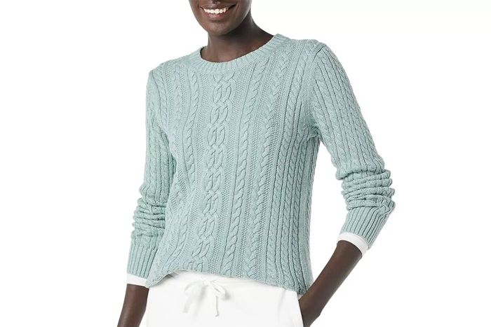 Amazon Essentials Women's Fisherman Cable Long-Sleeve Crewneck Sweater