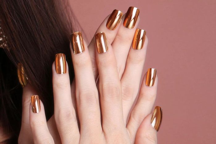 copper-colored manicure