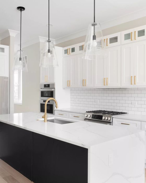 Light kitchen countertops