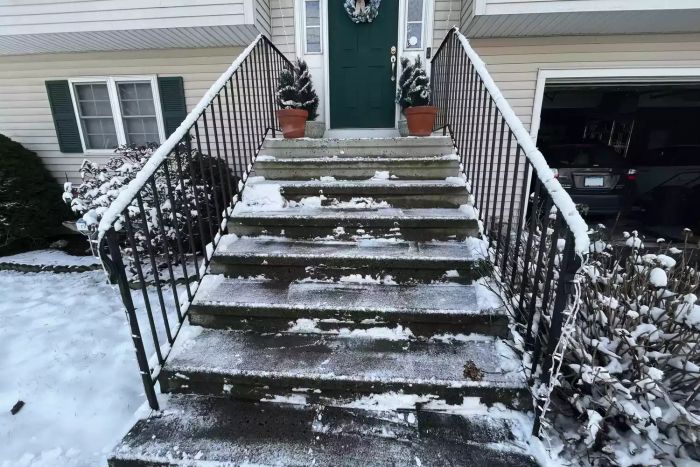 The steps were cleared of snow using the Yeoman BustR Snow Shovel.