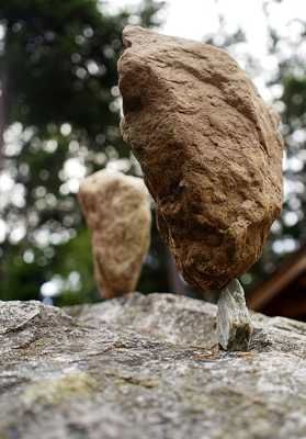 536Px-Rockbalance
