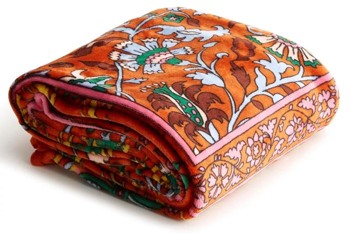 Amazon's Vera Bradley Women's Fleece Plush Throw Blanket