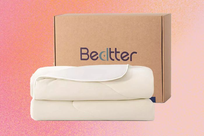 Exclusive: This Cooling Comforter Saved My Sleep During a Fall Heatwave