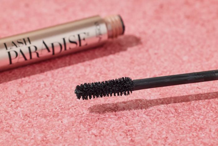 Close-up of the brush from L'Oreal Lash Paradise Washable Mascara