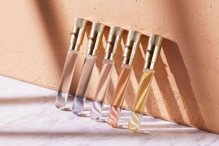 Scentbird Monthly Perfume Subscription brings the luxury of designer fragrances to your doorstep, offering a new scent each month to explore.