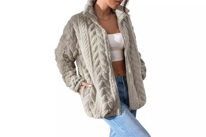 Dokotoo Women’s Winter Fleece Jacket with Zipper, Stand Collar, and Pockets