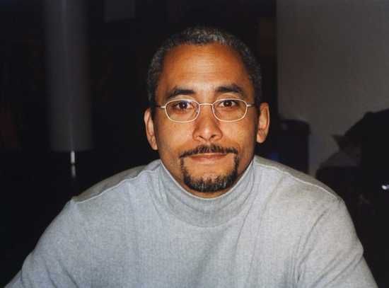 Richard-Biggs-Babylon-5-519028 800 592