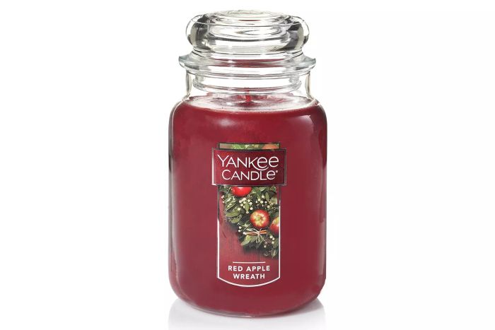 Amazon Yankee Candle Red Apple Wreath Scented, Classic 22oz Large Jar Single Wick Candle