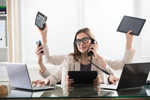 Những tuổi gặp may mắn trong công việc vào ngày 12/2/2025